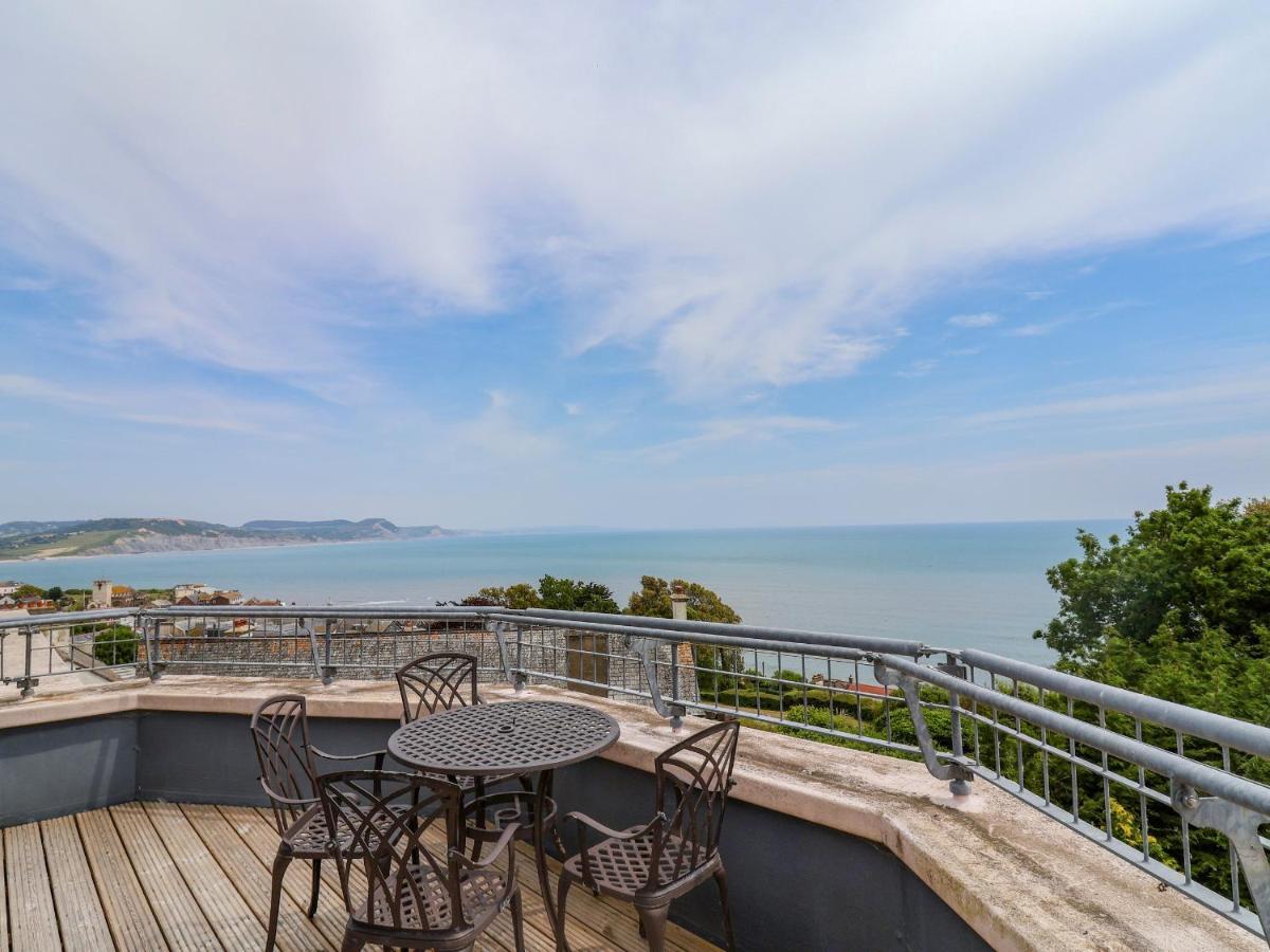 The Penthouse Apartment ไลม์รีจิส ภายนอก รูปภาพ
