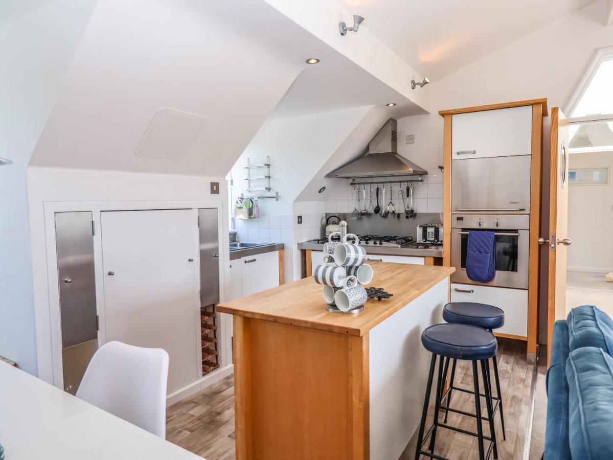 The Penthouse Apartment ไลม์รีจิส ภายนอก รูปภาพ